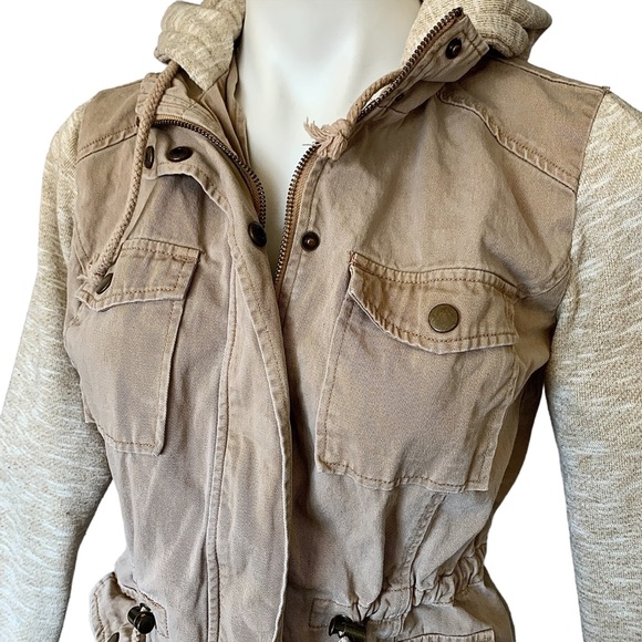 Sky and Sparrow Utility Canvas Drawstring Waist Jacket - Picture 12 of 13